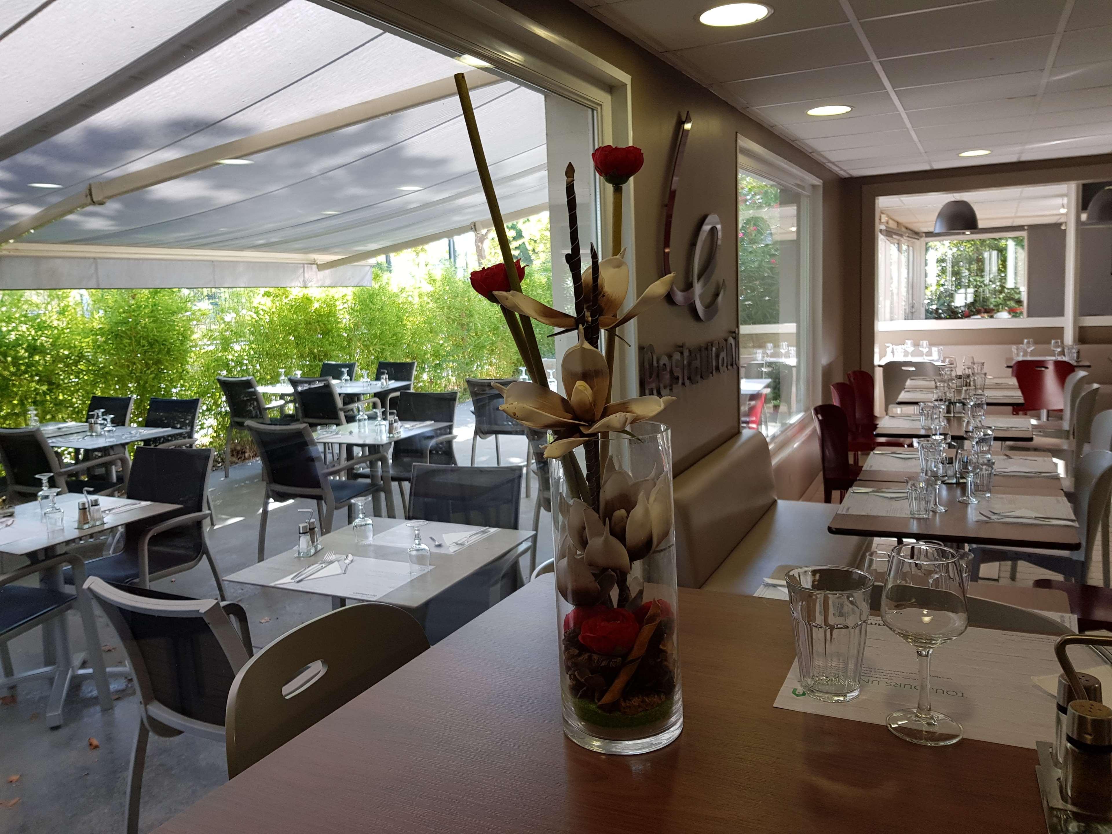 Campanile Toulouse - Blagnac Aeroport Hotel Exterior foto