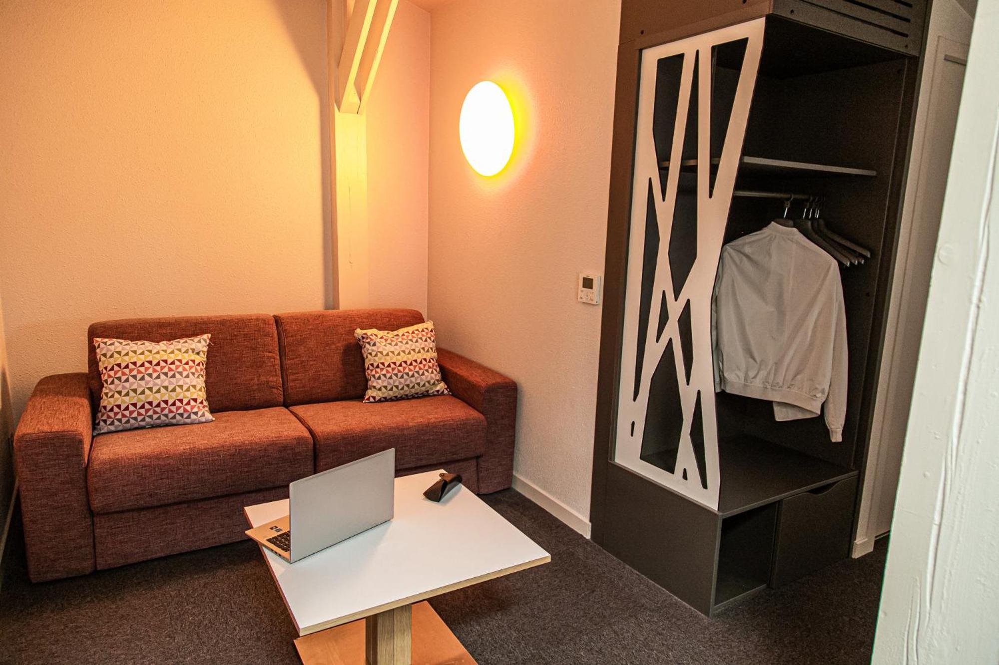 Campanile Toulouse - Blagnac Aeroport Hotel Exterior foto